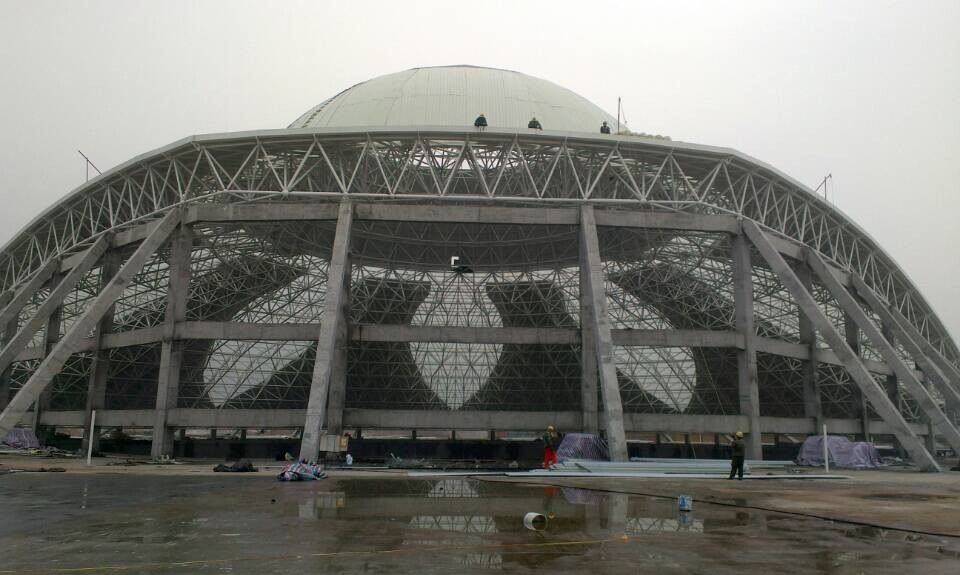 格尔木温泉馆网架工程